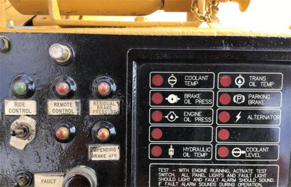 Caterpillar (elphinstone) R1500 Underground Tunnel Loader)